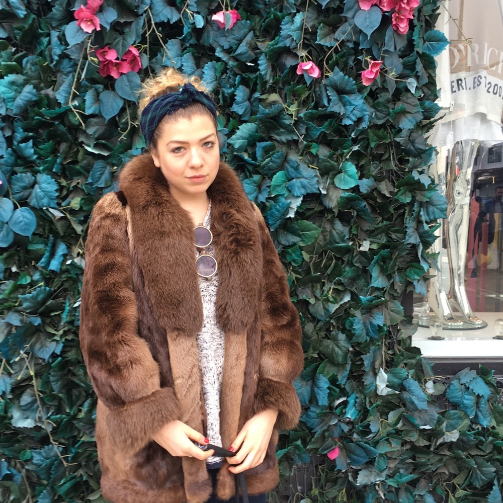 Fur coat - Picture 4 of 5